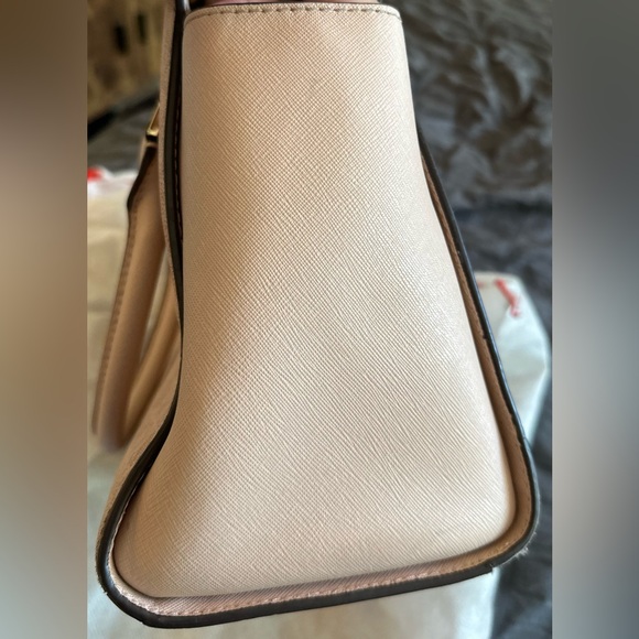 Michael Kors Bags Small Sheila Center Zip Satchel Crossbody Bag | Gold/Pink - Picture 13 of 15